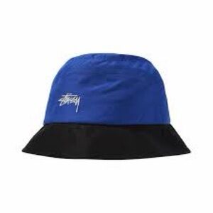 Stüssy Outdoor Panel Bucket Hat  S/M